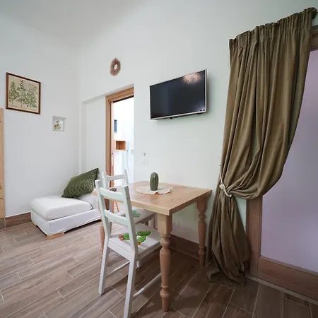 Bed & Breakfast Le Stanze Di Nonna Cece Pulsano