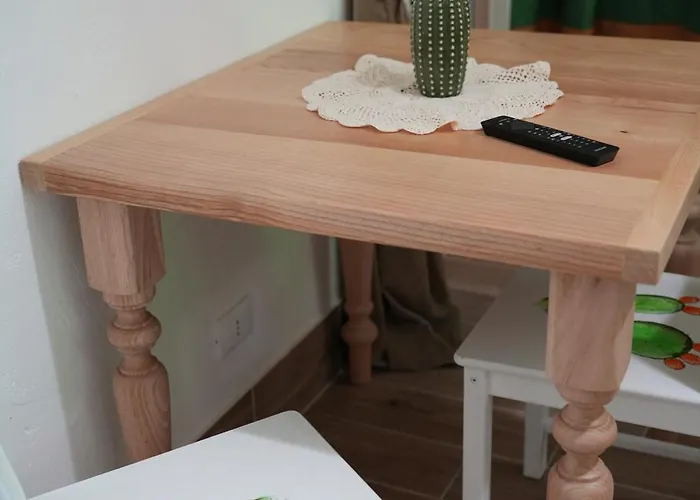 Le Stanze Di Nonna Cece Alojamento de Acomodação e Pequeno-almoço Pulsano