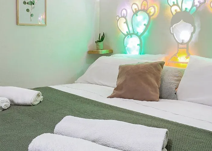 Le Stanze Di Nonna Cece Alojamento de Acomodação e Pequeno-almoço Pulsano